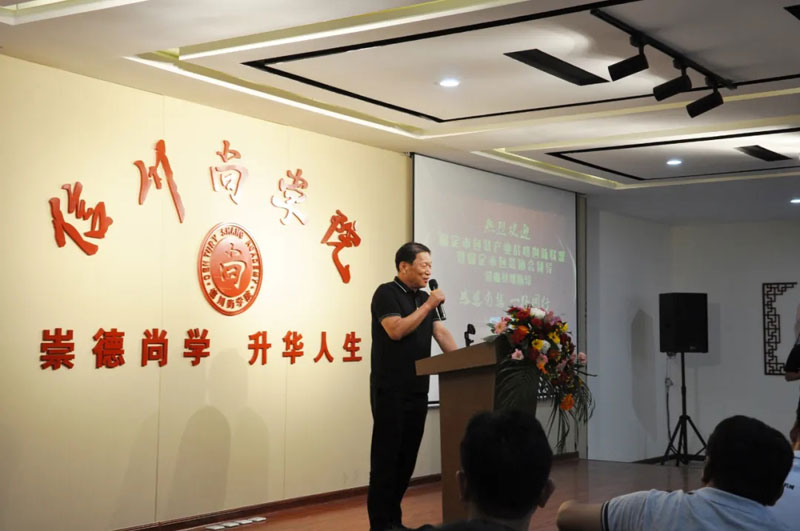 感恩有您，一路同行--熱烈歡迎保定包裝協(xié)會蒞臨信川參觀指導(dǎo)！
